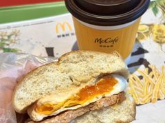 -麦当劳(杭州西湖银泰百货店)