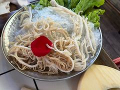 -热火朝天鲜切牛肉火锅(南强街巷店)