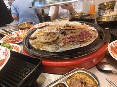-哈哈碳都·牛肋条无限自助烤肉(宝龙店)