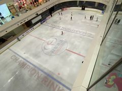 -冠军冰场CHAMPION RINK(百年港湾奥特莱斯店)
