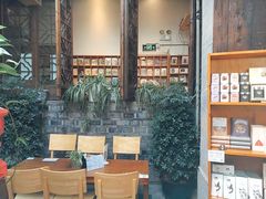 -猫的天空之城概念书店(苏州平江店)