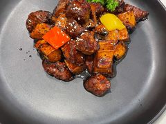 黑椒牛仔粒-阿明小菜·海鲜·上海菜(梅陇华理店)