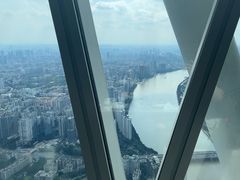 -广州塔卢特斯法国旋转餐厅