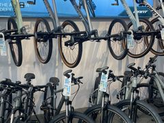 -GIANT捷安特自行车专卖店(金桥台儿庄路店)