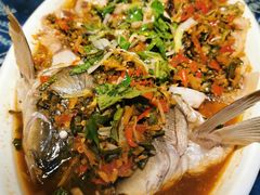 哈尼梯田鱼-香满楼(临安路店)