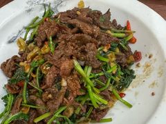 -湖南人家湘菜馆(镇江路店)