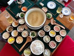 -官房大酒店-玉龙旋宫观景餐厅