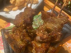 秘制烤羊排-聚点串吧·北京烧烤(朝北店)