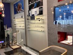 -茂昌眼镜(南京西路店)