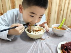 -尹记餐馆(花园店)