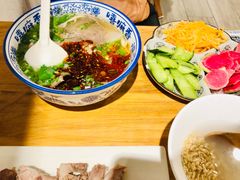 -嘻小北·兰州清汤牛肉面(太平洋森活天地店)
