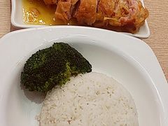 -佰搭果·广式茶餐厅(西华路店)