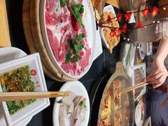 -一斗火锅·招财羊毛肚(北温泉九号店)