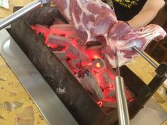 烤羊腿-关二碳烤羊腿(龙翔路店)