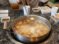 -一席地·本地鸡窝·杭帮鸡火锅(萧山银隆百货店)