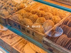 -江鹰桃酥王(张掖路步行街店)