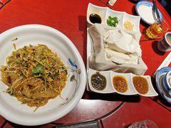 -95号酱骨·一块豆腐(展春园西路店)
