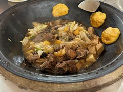 -粘豆包柴火铁锅炖