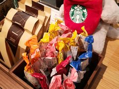 -星巴克臻选(深圳金光华店)