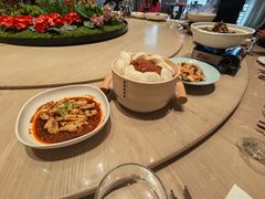 -艳阳天·非遗楚菜(武汉客厅店)