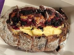 -格瑞思动物奶油生日蛋糕(园区永旺店)