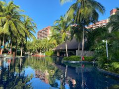 -三亚湾海居铂尔曼度假酒店