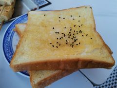 烤北海道面包-嘚瑟人生烧烤·东北大油边(大学路店)