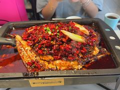 -江边城外烤鱼(世茂广场店)