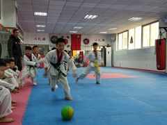 -健成运动中心·体适能跆拳道少儿格斗体考跳绳