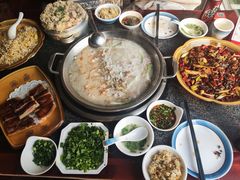-老来福·非遗酸汤兔(凯旋路店)