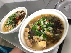 -文山荷鲜居(翠湖店)