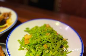 Mom's Signature Water Spinach