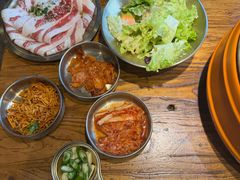 -韩景台烤肉(八大处店)