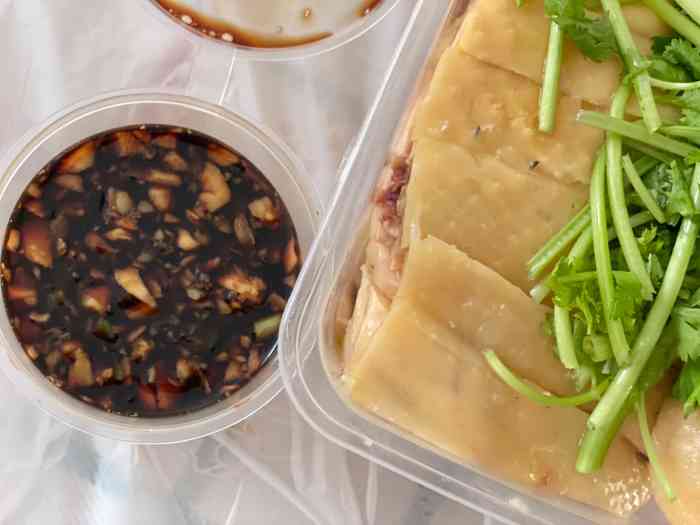 赶紧"性"消费一波~ 7915打电话问过 蔡先生有现成89包子,烧麦