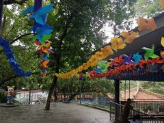 -顺德大良半月城游乐场