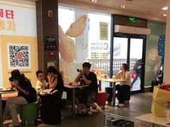 -麦当劳(汉口火车站候车室店)