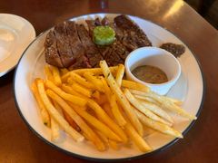 -羽深肉铺 Steak & Wine