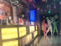 -蓝乐光量贩KTV(浦东禹悦汇店)