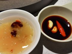 银耳汤-鲜潭蒸汽石锅鱼(五道口购物中心店)