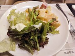 -荣誉国际酒店-云顶旋转餐厅
