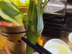 -慢丽江·云南野生菌土鸡锅(付家庄店)