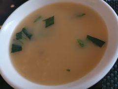 -圣丰索菲特·2 On 988 Café 自助餐厅