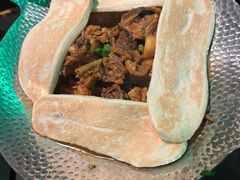 地锅本仔鸡-小菜园新徽菜(青岛市南万象城店)