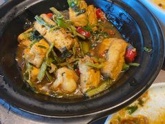 雪菜虾仁豆腐煲-有璟阁港式餐厅(国贸商城店)