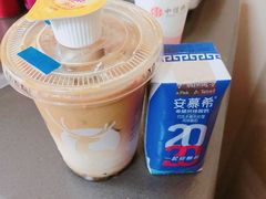 -瑞幸咖啡(经开万达广场店)
