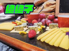 芝士配葡萄（红酒）NICE~-索菲特酒店 · 云尚天际自助餐厅