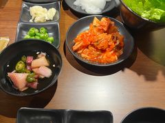 -肉甲韩国木炭烤肉(新壹街1店)