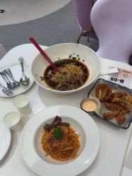 -奈尔宝·国风主题儿童乐园·亲子餐厅(豫园商城店)