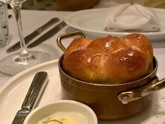 餐前面包黄油-壳里西餐厅Coquille Seafood Bistro(蒙自路店)