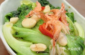 Scallion Oil Cherry Shrimp with Blanched Lettuce